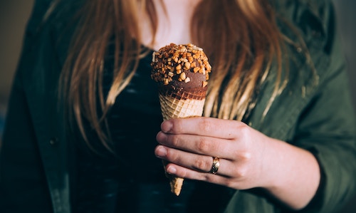 woman-ice-cream